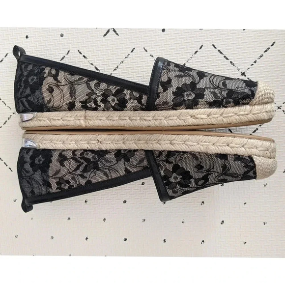 Stuart Weitzman Meshuga Lace Espadrille - Picture 7 of 9